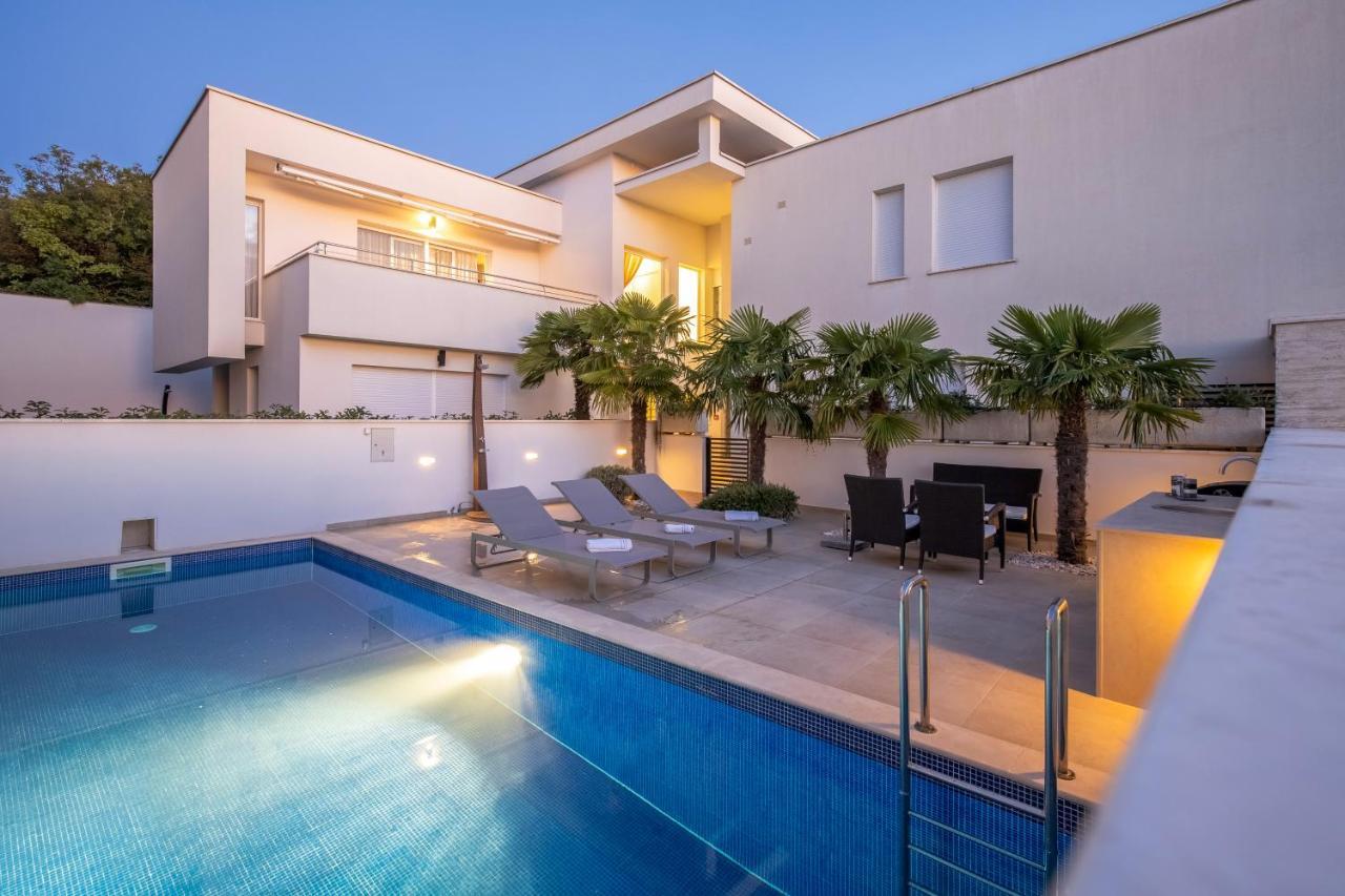 Adriatic Dream - Luxury Apartment & Private Pool Only For You Цриквеница Экстерьер фото